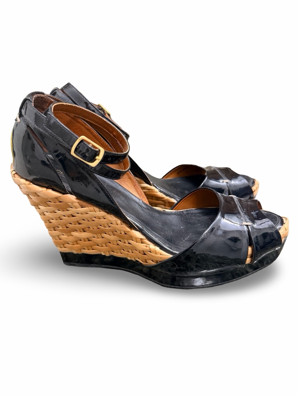 BCBGMAXAZRIA Ma-Dades Black Patent Leather Bamboo Wedge Sandals - Size 8 (EUC)